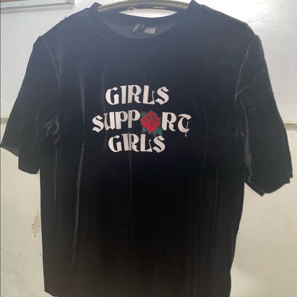 graphic T-shirt/Top